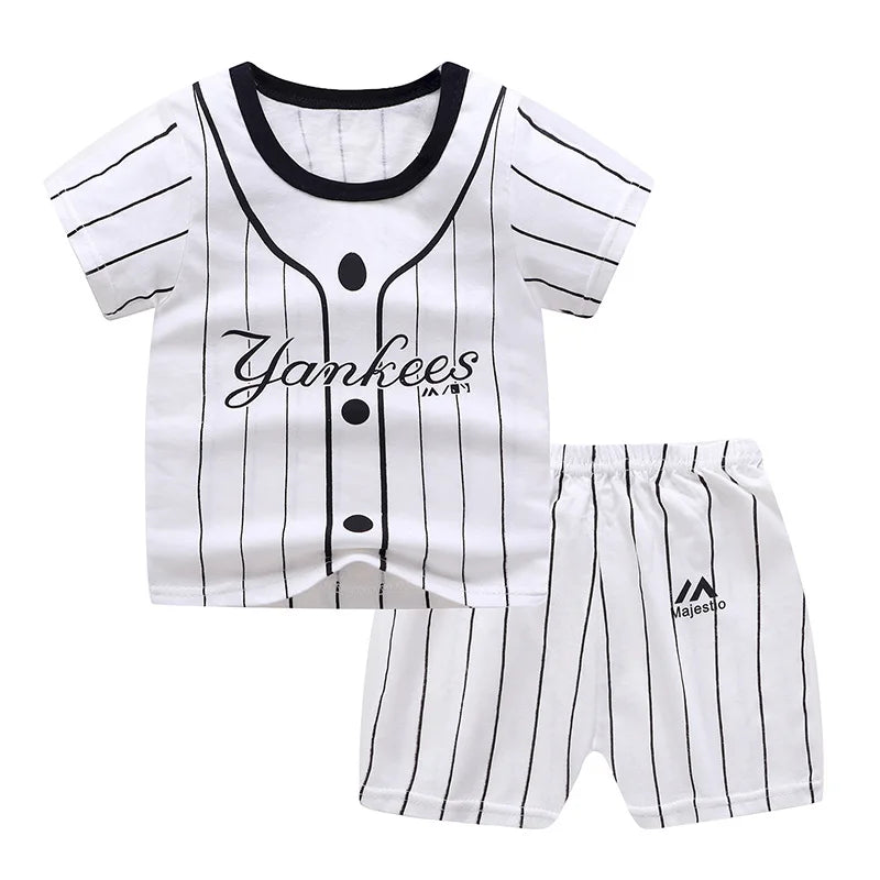 Winnie Pooh Cute Children Tracksuit Summer Clothing Cartoon Fashion Baby Boys Short Sleeved Suit T-shirt + Shorts 2piece Set P53