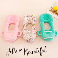 Self feeding pillow baby