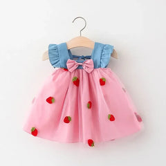 Summer New Girls' Little Flying Sleeve Dress Children's Bow Strawberry Embroidery Mesh Spliced Denim Princess Dress