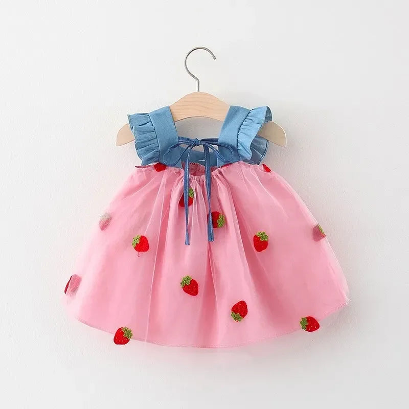 Summer New Girls' Little Flying Sleeve Dress Children's Bow Strawberry Embroidery Mesh Spliced Denim Princess Dress